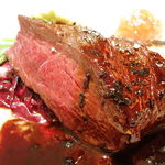 リベルテ・ア・ターブル・ド・タケダ - 蝦夷鹿のロースト 赤ワインソース(＋１５００円)