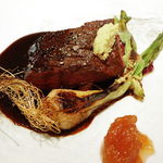 リベルテ・ア・ターブル・ド・タケダ - 蝦夷鹿のロースト 赤ワインソース(＋１５００円)