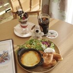 ひつじのショーンビレッジ ショップ＆カフェ - 