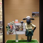 ひつじのショーンビレッジ ショップ＆カフェ - 