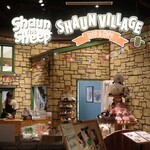 ひつじのショーンビレッジ ショップ＆カフェ - 