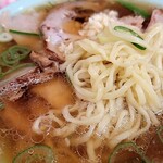 なぎちゃんラーメン - 麺