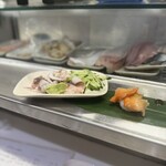 立鮨葵 - げそツマミ2人前、赤貝