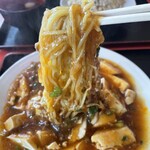 松華飯店 - 油の焦げた香りが心地よく香ります