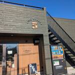 CINQ BAKERY - 