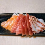 きやまち道場 - お造り3種盛アップ