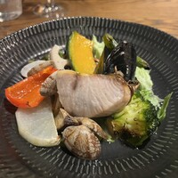 神楽坂アッカ - 