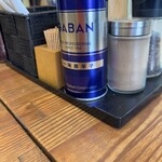 喜多方食堂 浅草本店 - 卓上いろいろ。