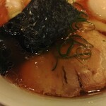 支那そばや - チャーシュー 海苔 ネギ