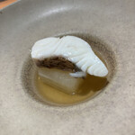 Yd'or - 愛媛藤本さんが神経締めした真鯛と大根のポトフ