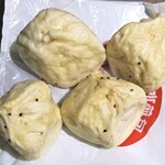 老蔡水煎包 - 肉まん類