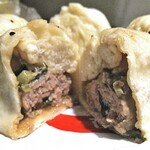 老蔡水煎包 - 鮮肉包