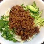 北大行 - 炸醤麺