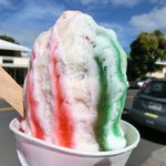 Waiola Shave Ice - オバマズレインボー+コンデンスミルク $3