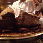 Simpson`s in-the-Strand - 大きな塊から取り分けてくれますｗｗ