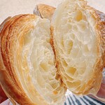 BLUE BLEU BAKERY CAFE - 