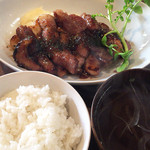 cafe&dining nurikabe - 10食限定！肉厚 岩中豚のポークジンジャー(サラダ・ライス・スープ付＆ライスとスープはおかわり無料)　980円