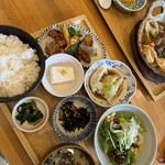 大衆食堂 てんぐ大ホール - 