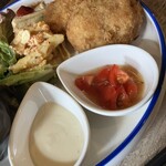 居酒屋もくもく - トマトソース&豆腐ソース