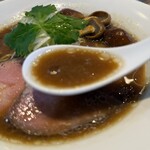 宍道湖しじみ中華蕎麦 琥珀 東京本店 - 