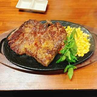 山中湖畔のステーキ酒場_1