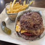 シェイクツリー バーガー＆バー - 