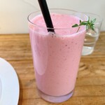 UNITY CAFE - 苺のスムージー