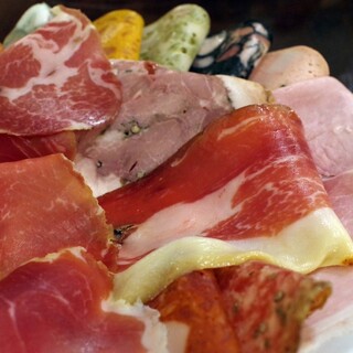 イル コテキーノ_1