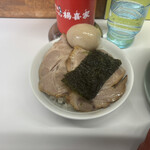 楊喜家 - チャーシューと半熟味付玉子と海苔をライスに乗せて♪
