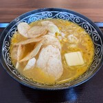 馬神 - 味噌カレー牛乳ラーメン