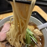 らーめん 一夢庵 - 持ち上げてみました