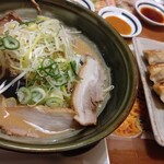 越後秘蔵麺　無尽蔵 - 料理写真:
