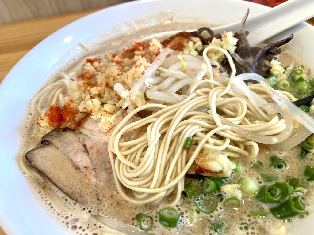 写真 : とんこつラーメン44 - 上福岡/ラーメン | 食べログ
