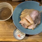 いかれたヌードル フィッシュトンズ - 