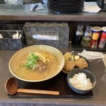 志庵 - 空っ風ラーメンと唐揚げ半ライスセット