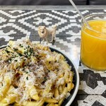 スラッシュカフェアンドバー 川崎 - 