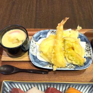 スシ ダイニング 漣_1