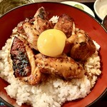串焼処串兵衛 - 焼鳥丼アップ