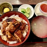 串焼処串兵衛 - 至高の焼鳥丼¥1500
