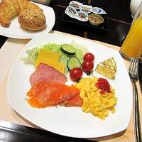 ロビーラウンジ 「マーブルラウンジ」 ヒルトン東京 - 