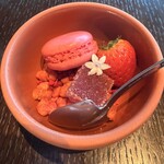 DINING & BAR TABLE 9 TOKYO - 