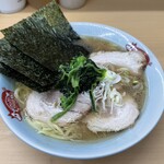 横浜ラーメン 町田家 - チャーシューメン