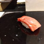 341213974 - 中トロ