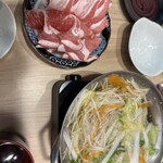 黒豚しゃぶしゃぶ SATSUMA かごっまふるさと屋台村 - 