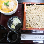 芝宏庵 - 料理写真:ミニかつ丼ともりそば