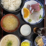 まる信 食堂 - 