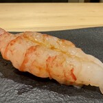 鮨 こん藤 - 葡萄海老 （追加　◎
      珍しい海老、初めて食べました♪