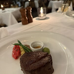 AKARENGA STEAK HOUSE - 