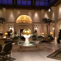 京懐石 美濃吉 竹茂楼 ホテル阪急インターナショナル店 - 阪急インターナショナル25階にあります。