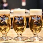 餃子とスパークリング バブルス - トリビー♪